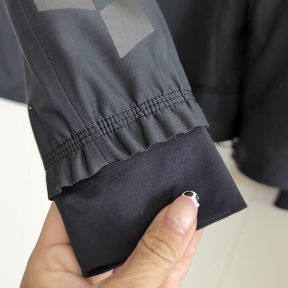 Lululemon Feeling frosty jacket size 4 - Picture 9 of 10